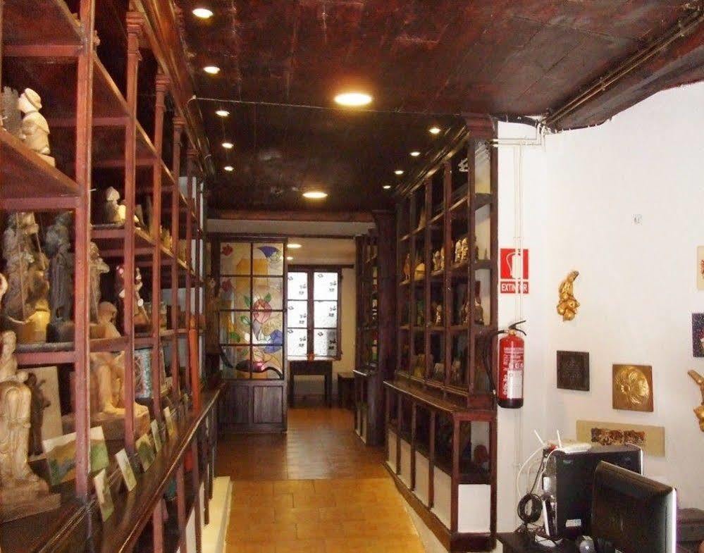 Obradoiro Hostel Sarria Buitenkant foto